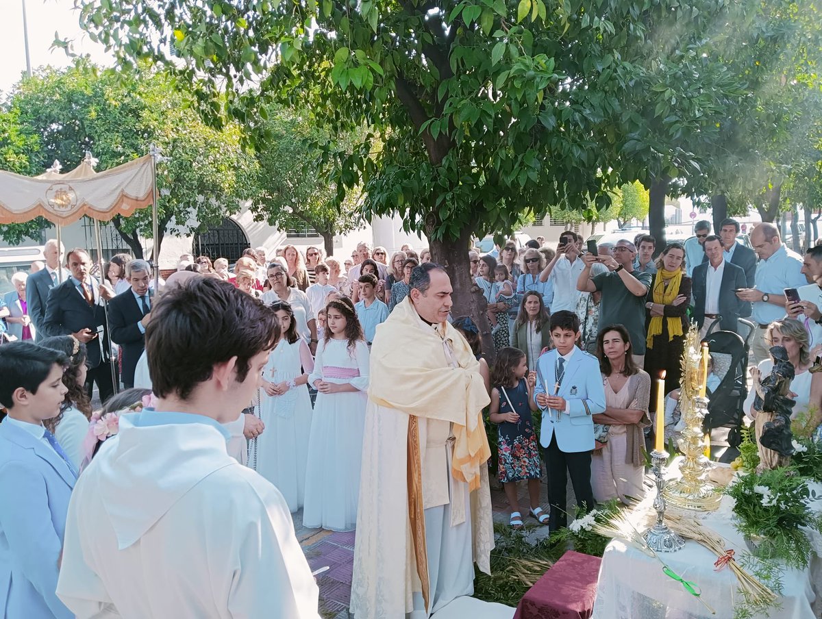 #CorpusChristi 
#BarriadaElCano
#CorpusChristi23 
#CorpusSevilla
#GloriasSevilla23
#25AniversarioPDAS 
#ASacro 

📷 @sultantrianero