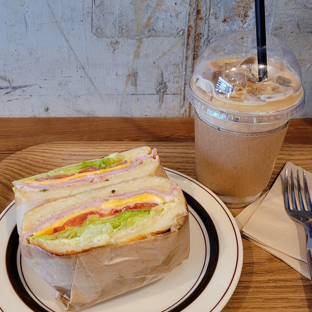 gulinuguli's tweet photo. 📍부산 장전동 부산대 더기베이글

구리 또 더기베이글
베이글 넘 맛있어요ㅠㅠ

#ㄷㅂㅇㅈ
#몬베베가_몬베베에게_추천하는_맛집
#승연아_우즈야_여기야
#세운아_먹어보세운
#빵빵_맛있는_동네빵집_응원_챌린지
#동네빵집_챌린지 https://t.co/yIZ6umedoE