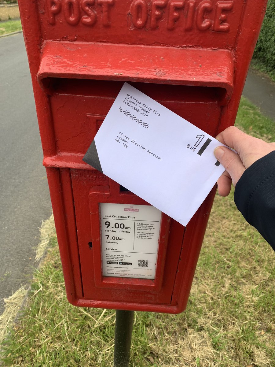 NHS staffing level are dangerously Low. Without a, well deserved, pay rise, how can we keep or recruit staff?

Terrifying to consider the NHS deteriorating further, let alone losing it.

Last day to request ballot papers TODAY @RCN  rcn.org.uk/join-the-rcn/R… 
#votestrike