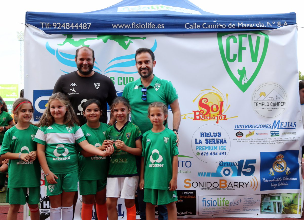 SeronasCup's tweet photo. Pásate por nuestros perfiles de Instagram y Facebook,tenemos las mejores imágenes📸 de nuestra #seronascup 🏆🏅.
¡Síguenos!👍♥️
¡Que las disfrutéis!
@cfvillanovense
#villanovensefem
INSTAGRAM:
https://t.co/gVPDp350Mc
FACEBOOK:
https://t.co/RGPddqa4jx https://t.co/wcMldeEOHH