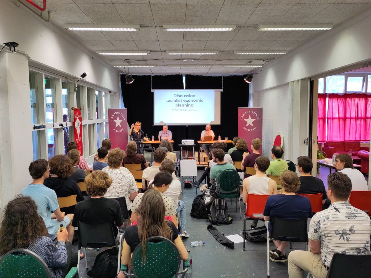 Bedankt voor jullie aanwezigheid en inbreng / thank you for coming and asking interesting questions!

Wil je op de hoogte blijven van onze evenementen? Volg ons op social media en meld je aan voor onze nieuwsbrief: communisme.nu/nieuwsbrief/