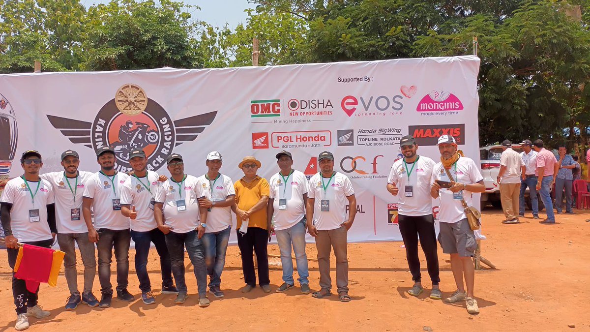 JPDas974's tweet photo. Encouraging Young Riders to use the designated #RaceTrack  for #SpeedBiking bt not #OnRoad
Venue :Baramunda Play Grnd with Kalinga Motor Sports Club,Bhubaneswar.
#OdishaCallingFoundation
@STAOdisha @CTOdisha @DMKhordha @DCP_TRAFFIC @ushapadhee1996 @RoadSafetyNGOs @MORTHRoadSafety https://t.co/RIUu78BSEP