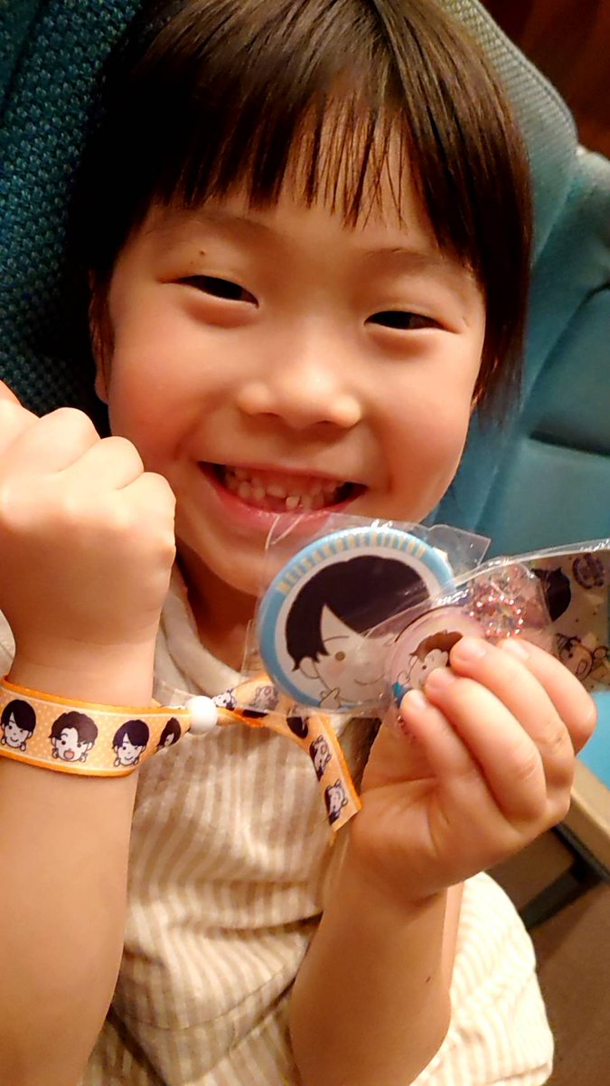 himachan0407's tweet photo. 2列目真ん中の席でまことお兄さんにきゅんしてもらえた🫰
あれはきっと気づいてもらえたはず！
かっこよかった❤
世界迷作劇場楽しかったね😊
@meisaku_theater @fukuo_makoto https://t.co/XoRLRvMzcZ