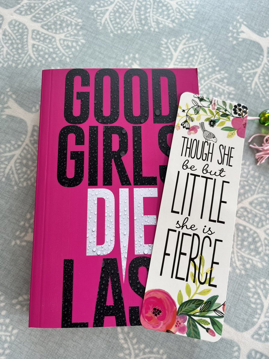 book_problem's tweet image. I’m excited to finally be able to start this book today. Weather seems appropriate &amp;amp; I’ve picked out a pertinent bookmark, although I believe this may be a ‘one sitting’ book.
@NJSimmondsbooks #GoodGirlsDieLast #GoingIn