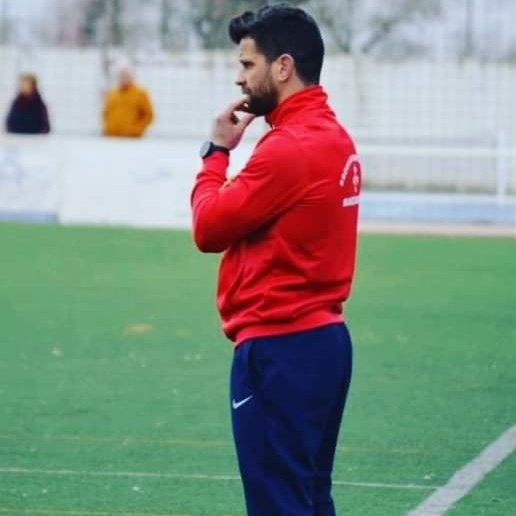 Chule01's tweet image. #NuevaFotoDePerfil
#futbol
#mister
#entrenador