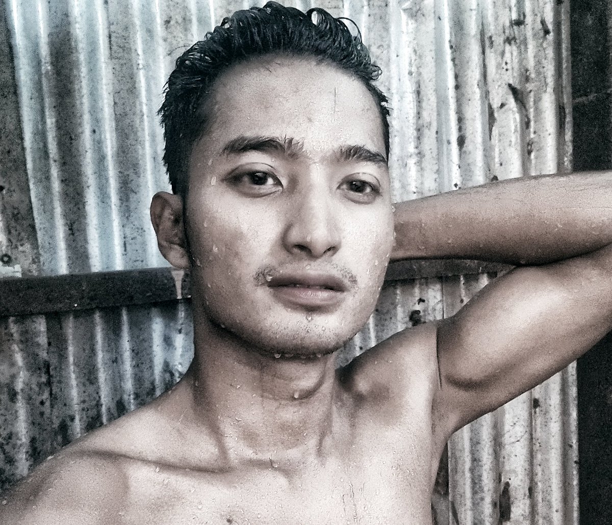 Khunn Naung tweet media