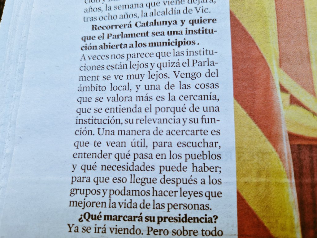 La prioridad de la nueva Presidenta del Parlament "sobre todo que se reconozca que hay un conflicto político". Continúa la degradación institucional. Antes con Borràs, sectaria condenada por corrupción, ahora con Erra, sectaria condenada por despreciar la libertad ideológica.