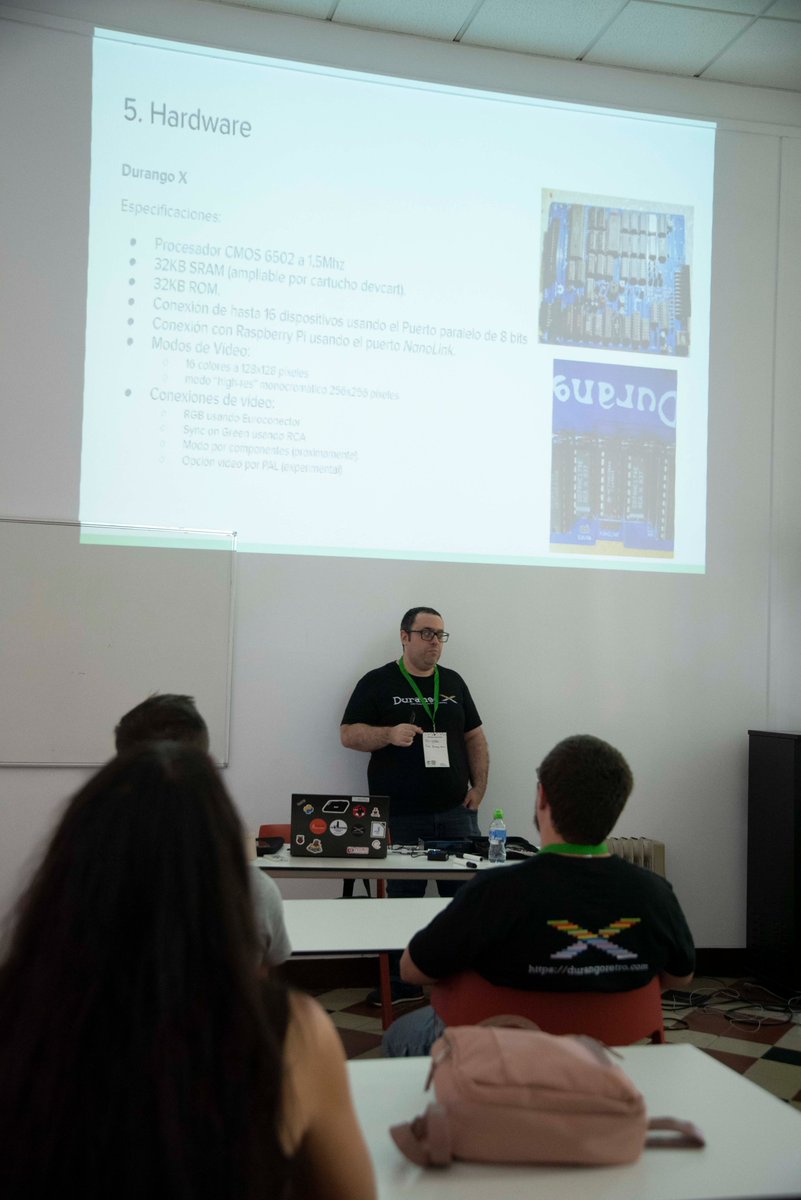 OpenSouthCode's tweet photo. 💻Durango Home Computer por @zerasul.
Muchos hemos crecido con Zx Spectrum,... Pero ¿Qué ocurriría si creáramos un ordenador desde cero y completamente libre de estas características?
https://t.co/HPmMTa8mvF es un ordenador de los años 80 creado en el siglo XXI #OpenSouthCode23 https://t.co/t9qMKvhmrq