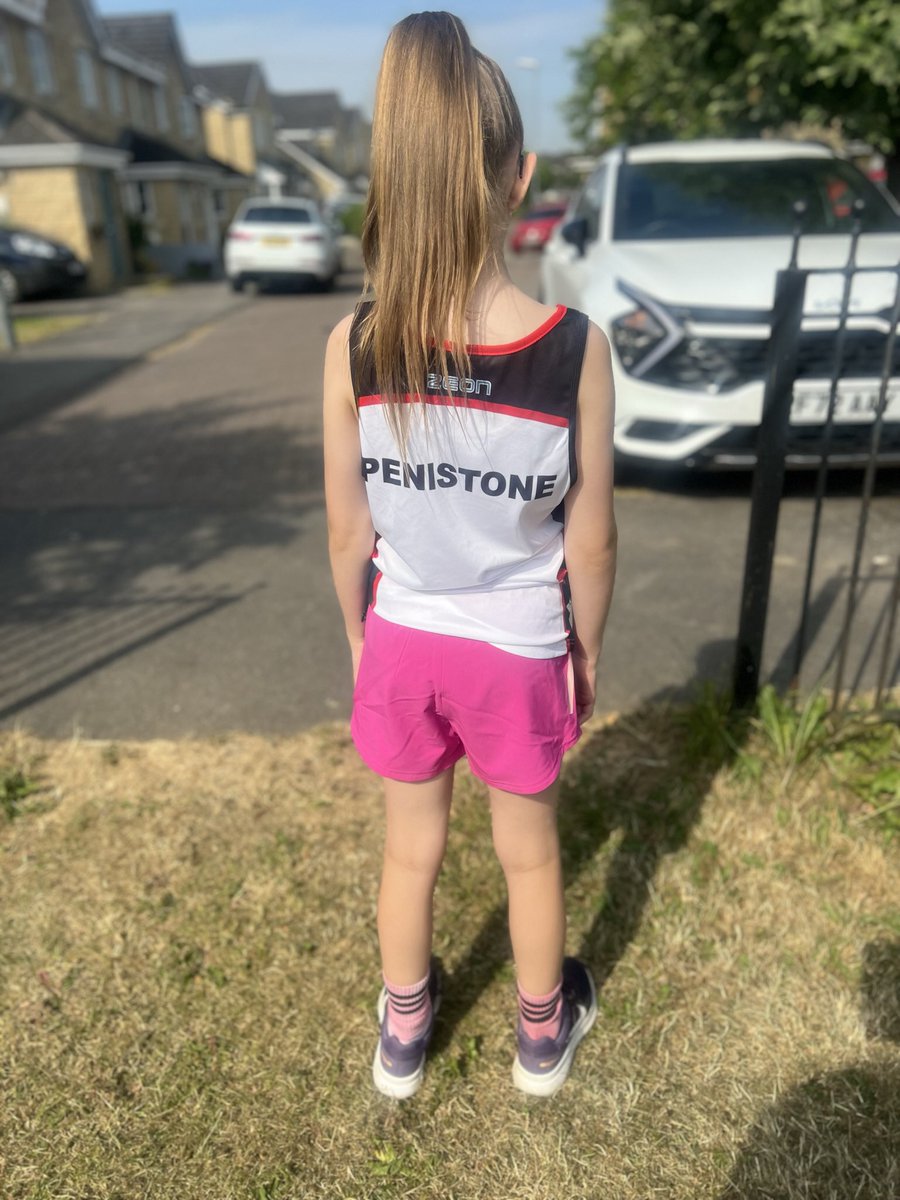 MichelleJTyma's tweet photo. @SpringvalePS all ready for Jack &amp; Paul’s fun run @clairethrossell 🏃‍♀️💪☀️ https://t.co/I4gEgW5o2V