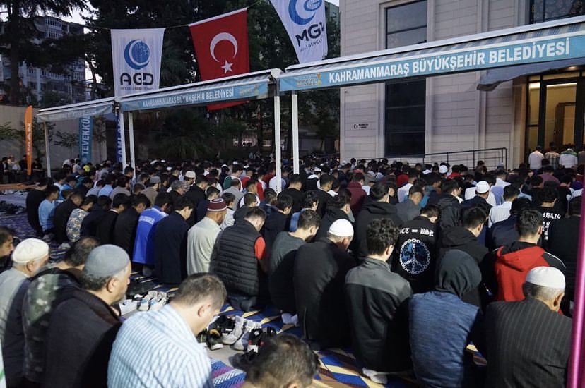 agddulkadiroglu's tweet photo. İstanbul'un Fethi, Diyarbakir'in Fethi ve Deprem Sehitleri Programimizi, Türkiye'nin ve Dünya'nın dört bir yanından gelen binlerce Fetih sevdalısıyla beraber
Kahramanmaraş’ta dua programı olarak icra ettik.

#agd #agdgenelmerkez #istanbulunfethi #diyarbekirinfethi https://t.co/9htY80MGOf