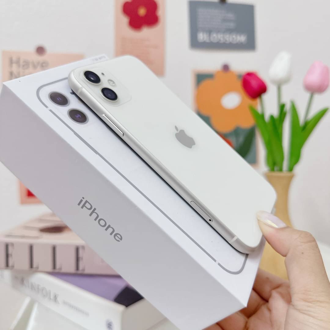 BbubbleStore's tweet image. #4710
IPhone 11 64gb เครื่องไทยแท้ สี White
ราคา 12,950 บาท ส่งฟรี

🔋 : สุขภาพแบต 85% 
📱 : สภาพ 96% มือสองมีรอยบ้างตามรูป
🛎 : การใช้งานอื่นๆปกติทุกอย่าง รีเซ็ตได้ ไม่ติดไอคราว

🛠 ประกันร้าน 15 วัน แถมอุปกรณ์ชุดชาร์จ ( มีกล่อง )
#ไอแพดมือ2 #ไอโฟนมือสอง #ไอโฟน