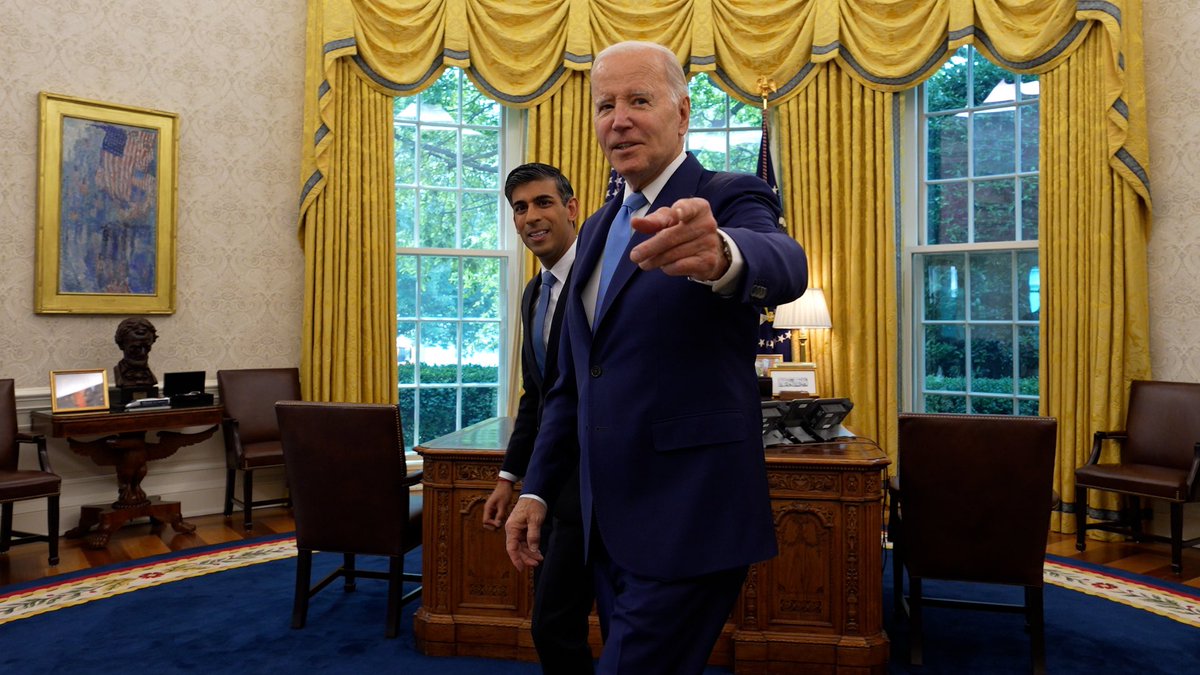 Rishi Sunak tweet media