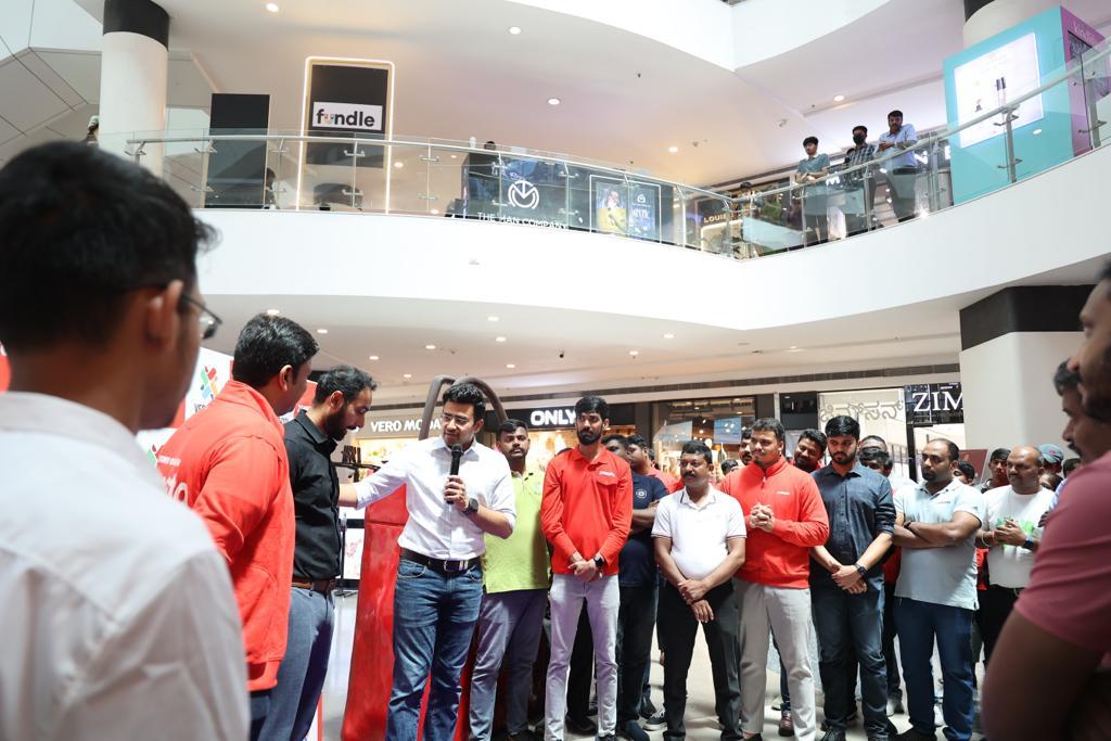 Tejasvi_Surya's tweet photo. Set up South India's 1st Resting Point for Delivery Partners at Vega City Mall in association with @zomato & @vegacitysocial. 

With essential amenities such as first-aid, drinking water, & clean restrooms, the point will serve as a place for all delivery partners to rest, rejuvenate, and recharge.
