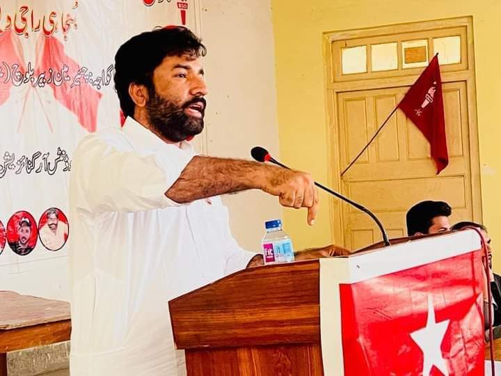 بوھیر صالح بلوچ بی ایس او پجار کے چیرمین منتخب ھوگئے۔ 
Congratulations