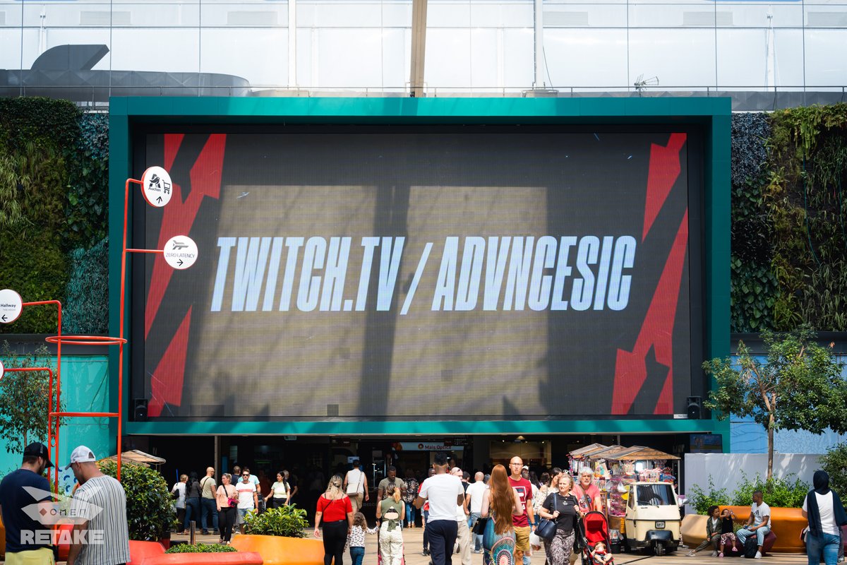letsRETAKE's tweet photo. O último dia da @OMENRetake T6 já está em direto!

Não percam o melhor CS português na
📺 https://t.co/k2oDZI2oHT

🏆 #OMENRETAKE https://t.co/clDBuRammo