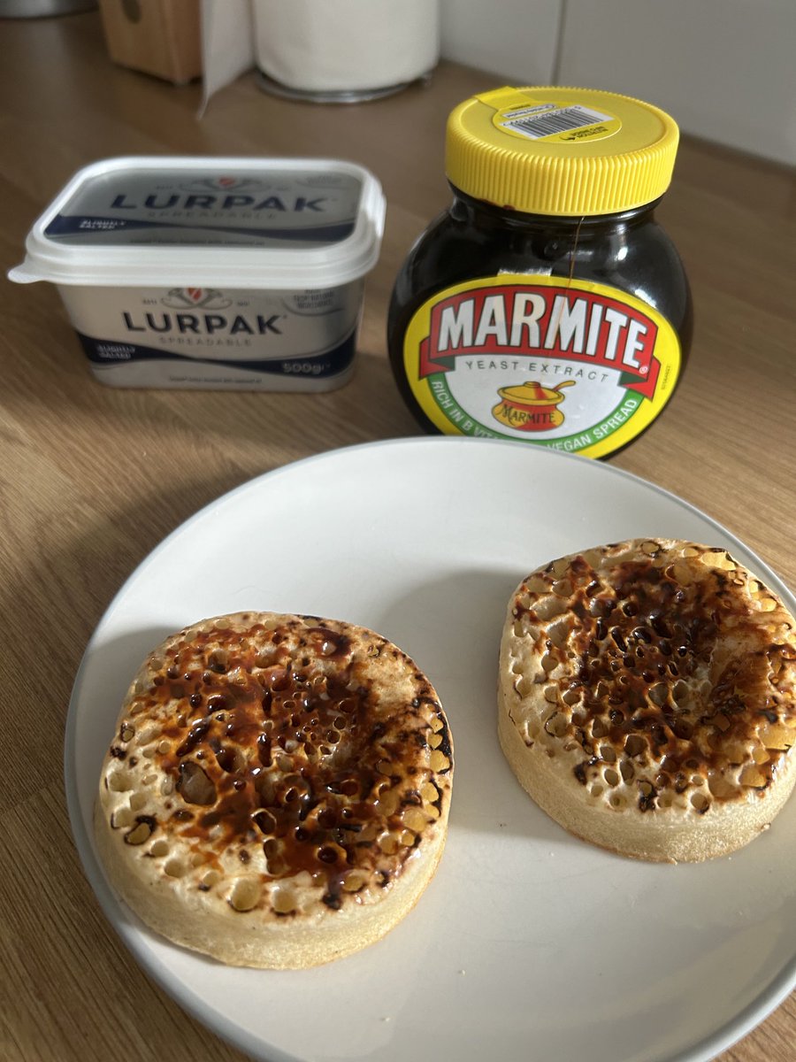 Dr Emma Wadey Ph.D FQNI FAAN RN (MH) tweet media