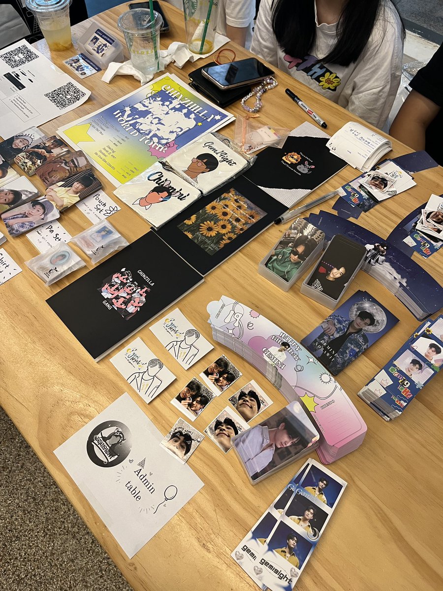 watchursteppp's tweet photo. gemini cafe project D2 🥰 
#Gemini19thBDProject 
#gem19ight https://t.co/dCmqUVZCm8