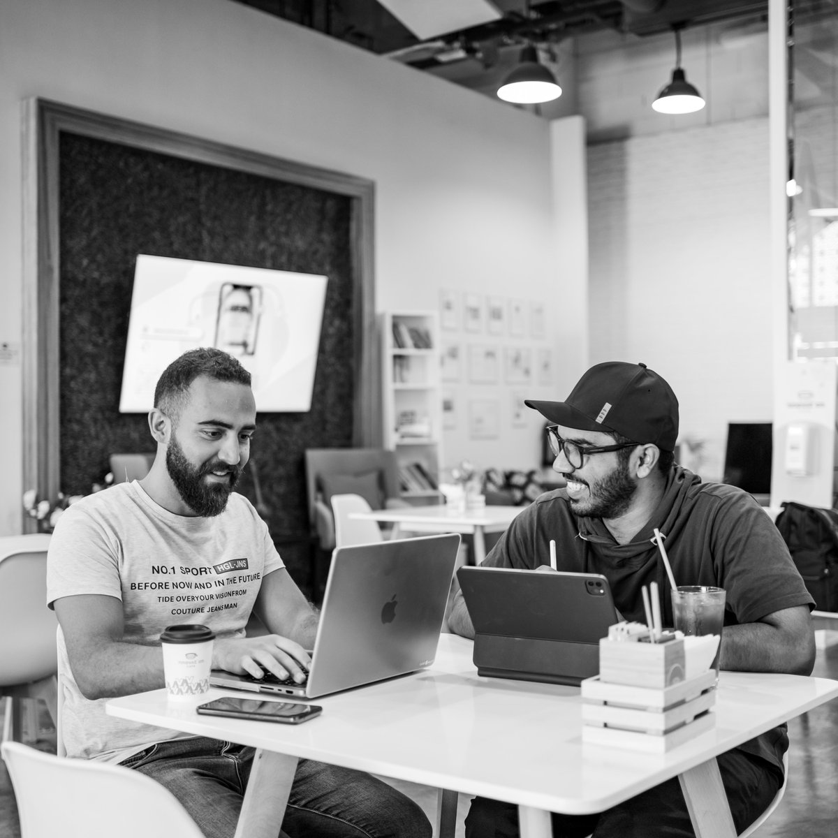 BeCreativeqa's tweet photo. "Creativity is intelligence having fun"

Elevate your brand to new heights with Be Creative Agency! Our team of creative visionaries is here to turn your ideas into extraordinary realities. 📷📷 Discover the power of imagination and let your brand soar above the competition. https://t.co/rg5urM6CHW