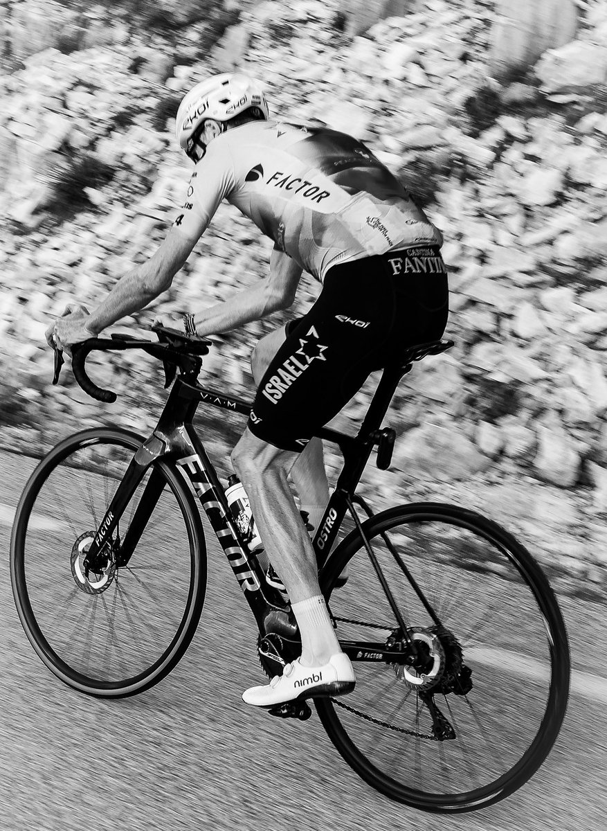 Chris Froome tweet media