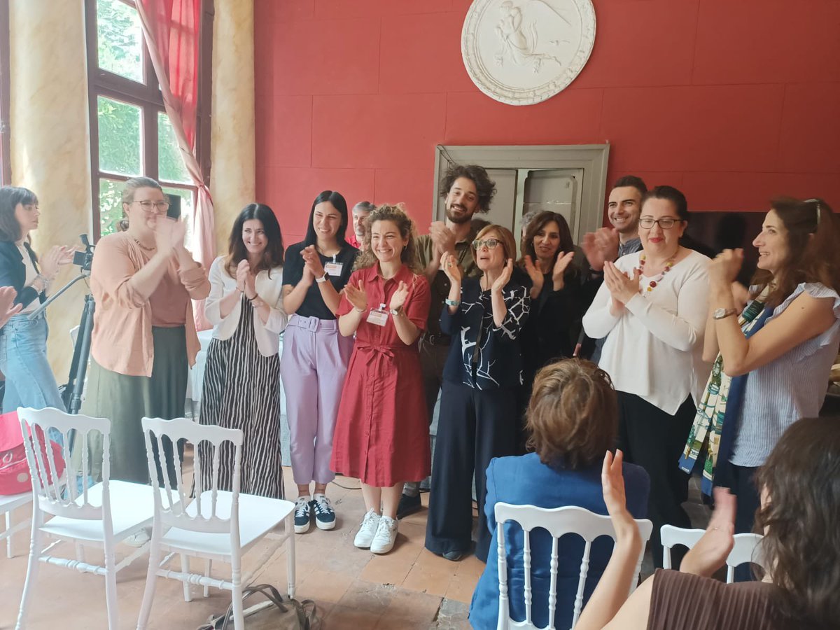 And last but not least: a HUGE thank you to the Naples L’Orientale organizing committee! <a href="/bianca/">Andrea Marco Bianca</a> del Villano, @aoife Beville, <a href="/chiara/">Chiaretta Poulain</a> ghezzi, <a href="/Emma_Pasquali/">Emma Pasquali</a>, <a href="/roberto/">◤✠◢ 𝚅𝚊𝚜𝚌𝚘 𝚍𝚊 𝙶𝚊𝚖𝚊 ◤✠◢</a> Esposito, <a href="/roberto/">◤✠◢ 𝚅𝚊𝚜𝚌𝚘 𝚍𝚊 𝙶𝚊𝚖𝚊 ◤✠◢</a> D’Avascio