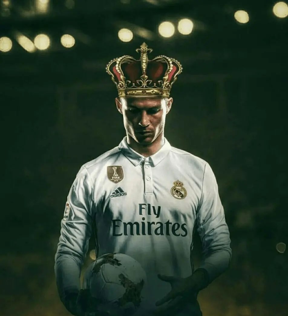 ShuffleFC's tweet photo. Cristiano Ronaldo is the ONLY player to have:

- 100+ goals with right foot
- 100+ goals with left foot
- 100+ goals with his head
- 100+ match-winning goals
- 100+ assists
- 50+ freekicks
- 50+ hattricks
- 100+ goals for FOUR different teams. https://t.co/2F3lS8oRSe