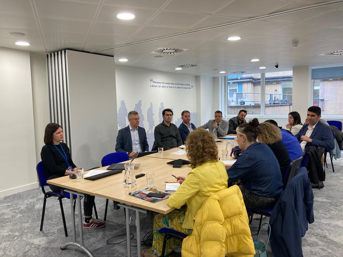 migration4work's tweet photo. Uluslararası İşgücü Genel Müdürlüğü heyeti Uluslararası Göç Örgütü (IOM) Londra Ofisi’ni ziyaret etti. IOM temsilcisi, Birleşik Krallık Mevsimlik İşçi Programı gibi güncel önemli işgücü göçü politikalarını sundu.
#migration4work https://t.co/jelomjGkNT