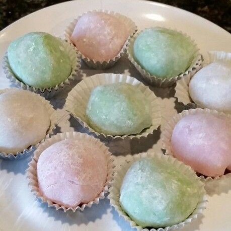 ‼️STOP EATING MOCHI ‼️

— an important thread on why we should stop eating mochi (don't open if sensitive)