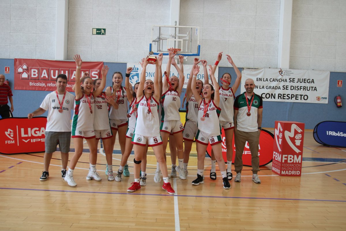 FBMadrid's tweet photo. 🥉 ¡Enhorabuena a @CBCoslada por el bronce en la Fase Final Cadete Femenino 1º año!

@CBCoslada 66-63 @Arroyolions

El partido en #FBMTV
https://t.co/Vupjtrgixv

Acta digital en @SwishAllHoops https://t.co/SIpfaaJM1P https://t.co/FSSdilpi18