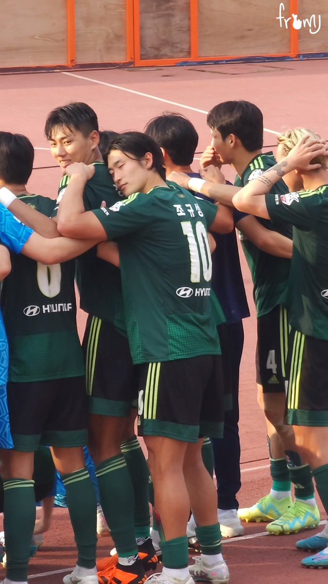 From__J__'s tweet photo. 아니 ....
이러는 이유가 있을거아니야... https://t.co/J8nnr9bf0p