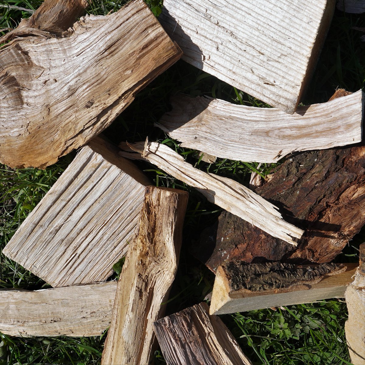 We call it Flaming Firewood, but you could also call it wonky logs: 

🔥 100% British hardwood
🔥 Ready to Burn approved
🔥 Come with a lower price tag, so perfect for those looking for quality at a lower price
🔥 Great for campfires and smaller stoves