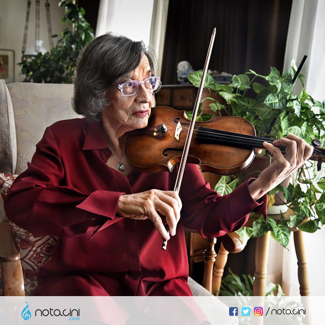 Değerli keman virüözü, devlet sanatçısı Suna Kan'ı kaybetmiş olmanın üzüntüsü içindeyiz. Yakınları ve sevenlerine baş sağlığı dileriz.