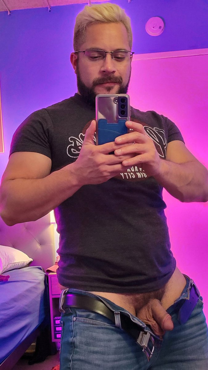 SweatyServiceAnimal tweet media