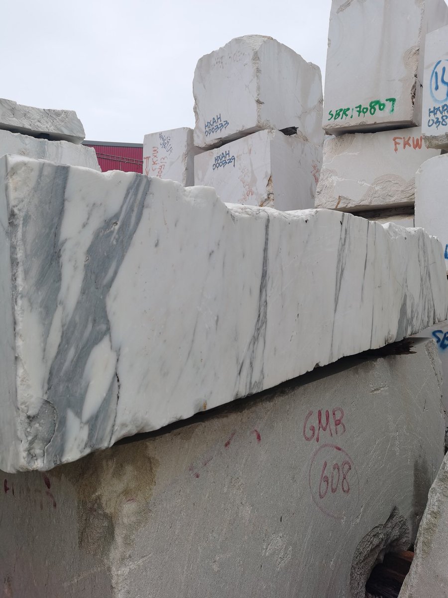 jilongstar's tweet photo. Arabescato@ Italian White Marble

#marble #hotellobby #interiordesign #luxuryresidential  #washrooms  #homedesigns  #royals    #design  #architecture #Resorts  #renovation #furniture #countertops #outlets #Granite #SG #UK #Elonmusk #Qatar
#marble #hotellobby  #interiordesign https://t.co/jsTqxd4WcU