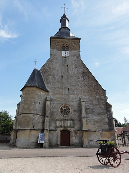 MonumentumFr's tweet photo. Eglise à #Senon (#Meuse) Eglise : classement par arrêté du 16 octobre 1906.
Suite 👉 https://t.co/fUHR0MKV3u
#Patrimoine #MonumentHistorique https://t.co/vSJXM14rfD