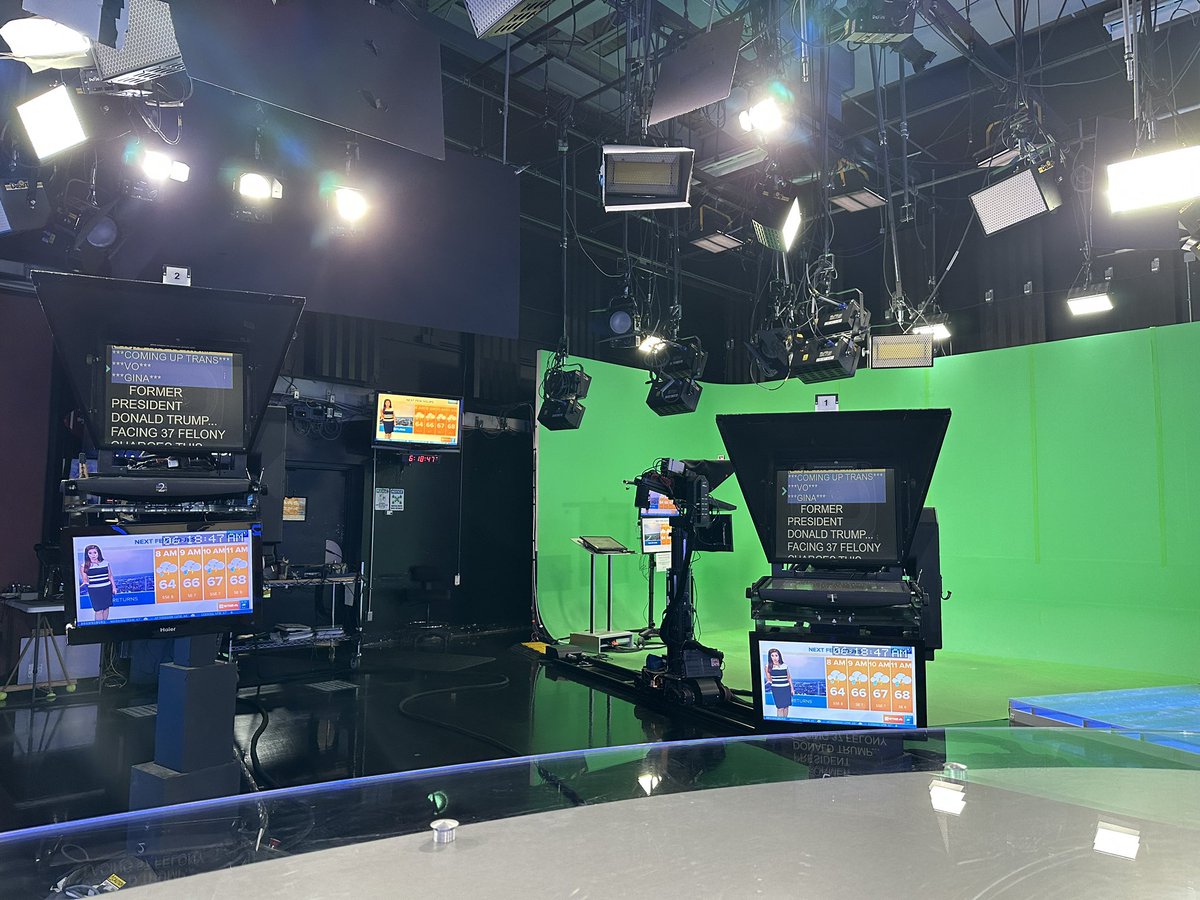 Good Sunday morning! 
@LindseyWTHR13 is talking RAIN! 🌧️

Join us on #13sunrise until 8 a.m. 
*Our show is abbreviated today due to the French Open.* 

@WTHRcom