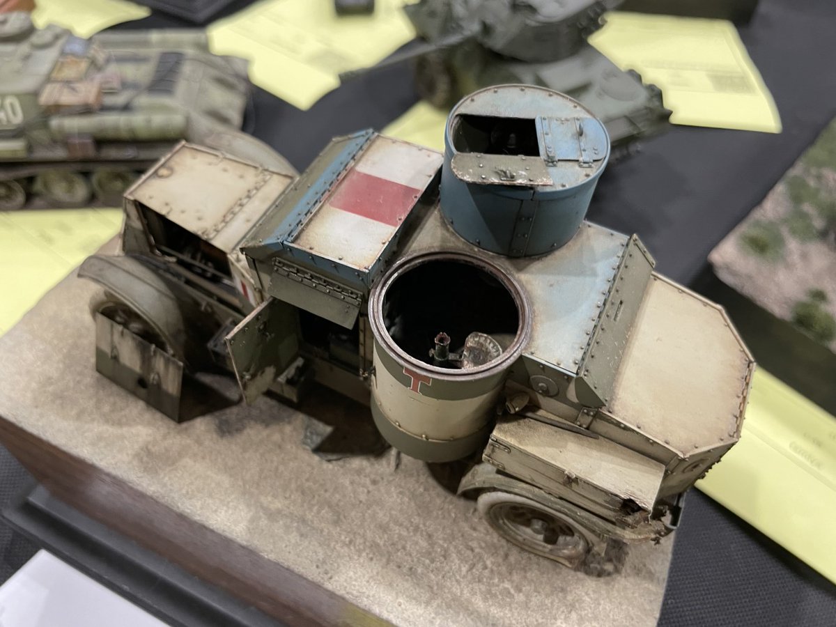 MINIART 35152 VOITURE BLINDÉE AEC Mk.I 1/35