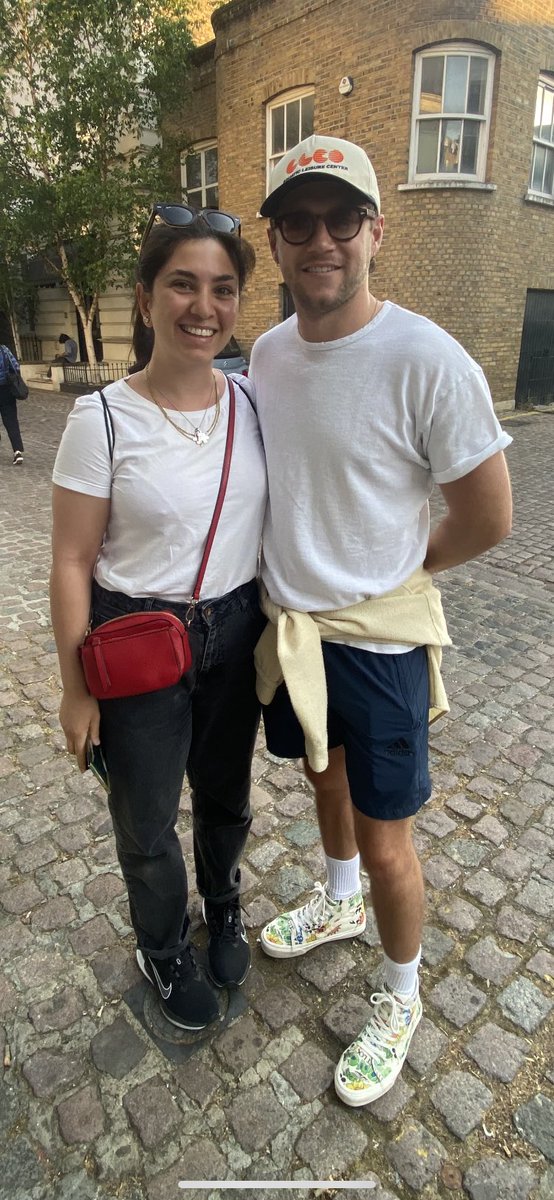 I met Niall ❤️ tweet media