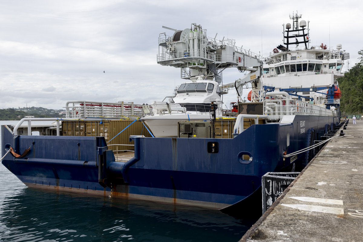 Providing a lift to our partners 🚢
 
The Pacific Support Vessel, ADV Reliant, safely transported and delivered an interim police maritime vessel, Emma Kate, to Port Vila in Vanuatu last week 🇻🇺🇦🇺
