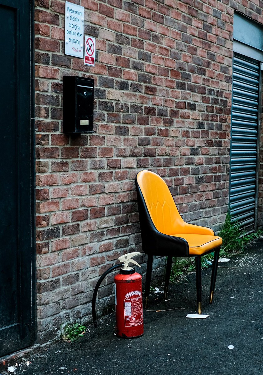 Newcastle 
June 2023
@GrimArtGroup 
#grimart #streetphotography #streetfurniture