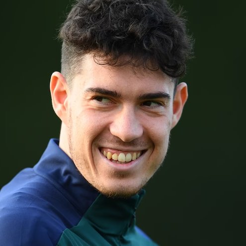 DrTuitter's tweet photo. ‼️ Hai bisogno di LAVARTI i DENTI.
#JohnStones si rivolge così a #Bastoni 
#Inter #Milan 

https://t.co/PGeX3WUwWK https://t.co/3RcV4AOwCs