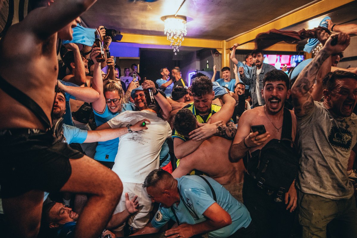 Making memories in Istanbul! 🥹

#ManCity | #UCLfinal