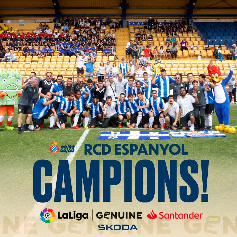 RCDESpecial's tweet photo. 🏆 𝐂𝐀𝐌𝐏𝐈𝐎𝐎𝐎𝐎𝐎𝐎𝐎𝐎𝐎𝐎𝐍𝐒 🏆

😍 Hem guanyat la segona #LaLigaGenuineSantander!!!!!

👏 Enhorabona, equip i afició 🤍💙 https://t.co/heekhugZcq