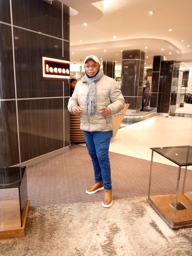 Messypouokam's tweet image. NOS APPORTS EN TANT QU&apos;ENTREPRENEURS AFRICAINS

Nous devons veiller à ce que les dirigeants africains ont une place cruciale au centre des débats internationaux et doivent mener la discussion concernant l&apos;avenir de l&apos;Afrique
@akin_adesina  @AfDB_Group #AfDBAM2023