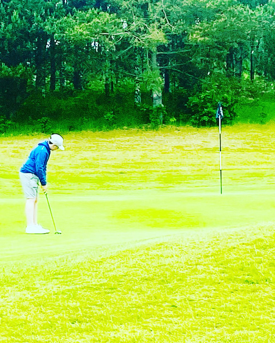 Early Sunday start playing <a href="/BDFoundation_/">Barrie Douglas Foundation</a> <a href="/sgfgolf/">Stephen Gallacher Foundation</a> @colestewartgolf <a href="/jamesstewart05/">James Stewart</a> ⛳️🏌🏾‍♂️