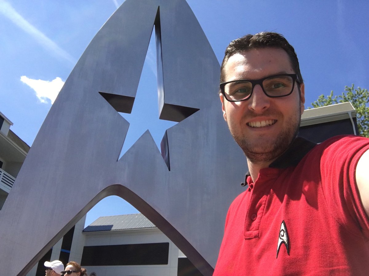 tweetsbysven's tweet photo. @StarTrekOnPPlus 🖖🏻 oh sure https://t.co/Txm352MNFX