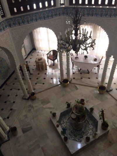 AlgeriaZaman's tweet photo. Pour ceux qui n’arrêtent pas de dire que c’est impossible car il n’y a pas ce savoir faire, encore une fois c’est faux.

Des maisons construites il y’a quelques années avec une architecture typiquement algérienne : https://t.co/W69nPRSAmD