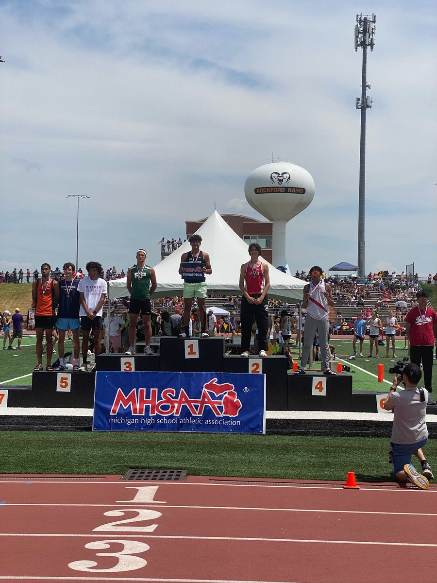 DreHardingTalks's tweet image. Interview: Andrew Harding, Ann Arbor Huron at 2023 MHSAA LP Division 1 T... youtu.be/sditshcHRSY via @YouTube