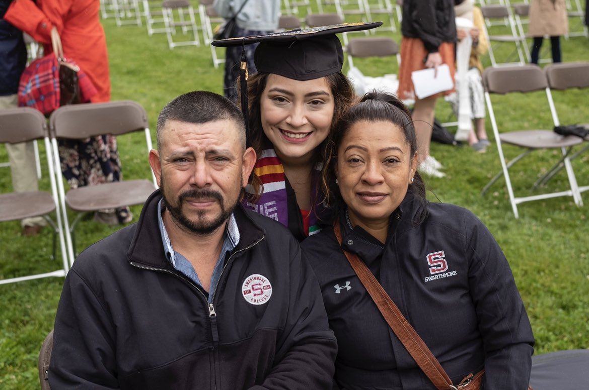 #MyEMERGEstory My name is Edna. I attended EECHS #Classof2017. With EMERGE's support, I became a first gen college grad from @swarthmore where I studied astrophysics and education. I’m now a software and systems engineer. Thank you @EMERGE_HISD @HISDSupe @HoustonISD