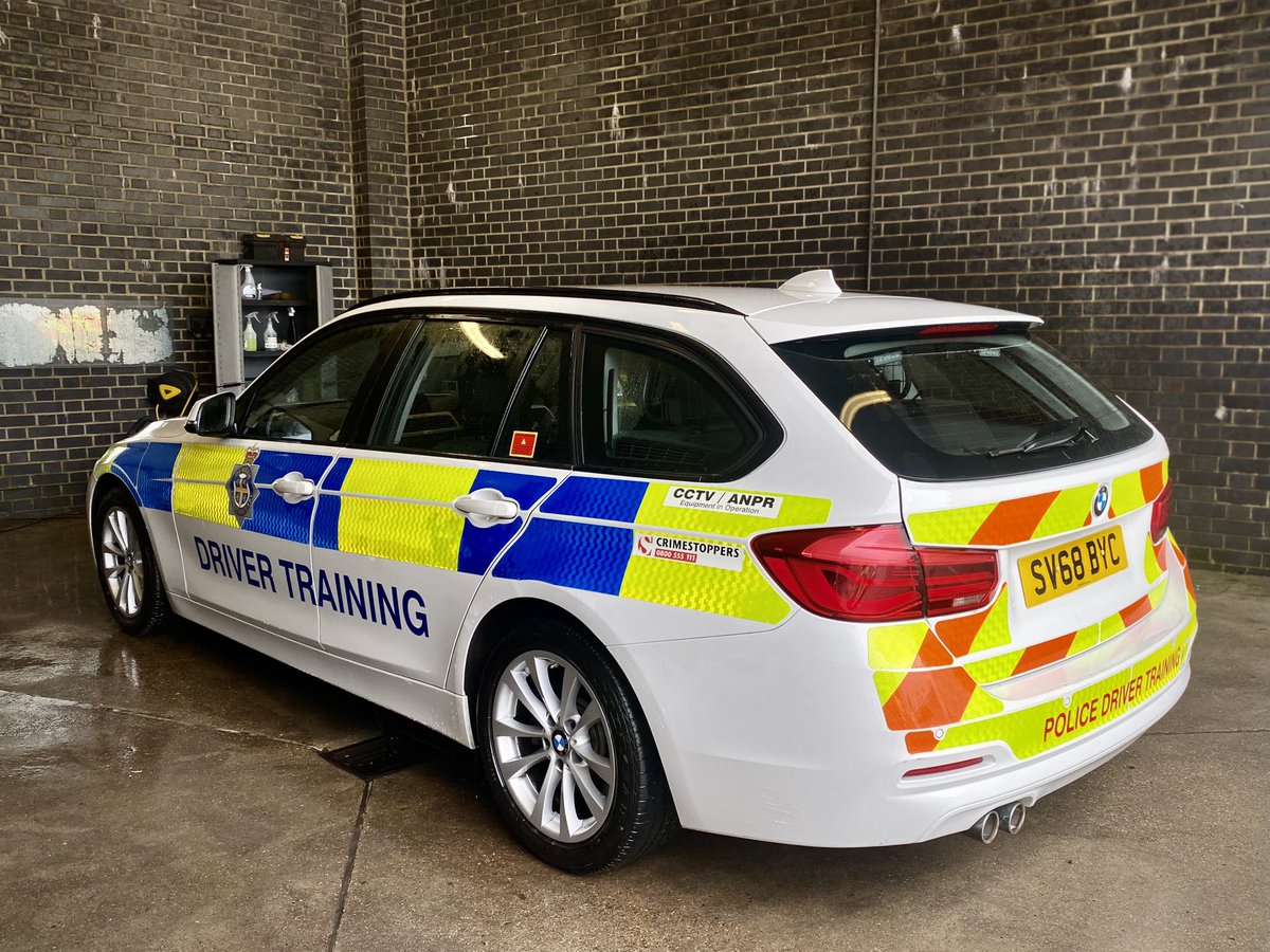 ShaunfromDurham's tweet photo. Few @DurhamRAPol cars cleaned today, plus a visiting training car
#CleanToBeSeen #PositiveImage
🧼🚔 https://t.co/6HT3e21tlr