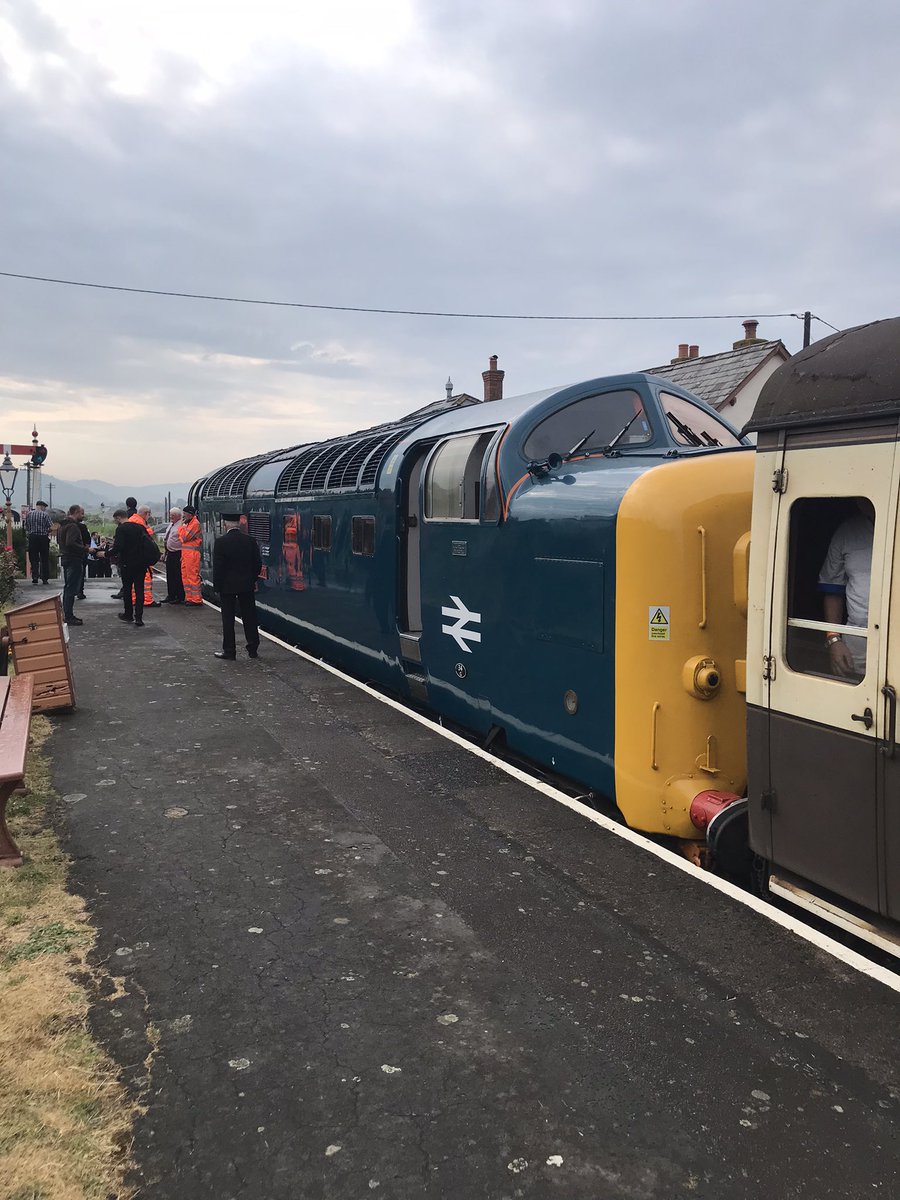 <a href="/DelticPS/">Deltic Preservation</a>  Huge thanks for bringing #55009 to the <a href="/WSomRailway/">West Somerset Railway</a> for the Gala. You guys put in massive hours to make this happen and it was superb to see Alycidon  on the WSR gradients. The last trip was Epic! Safe journey back.
